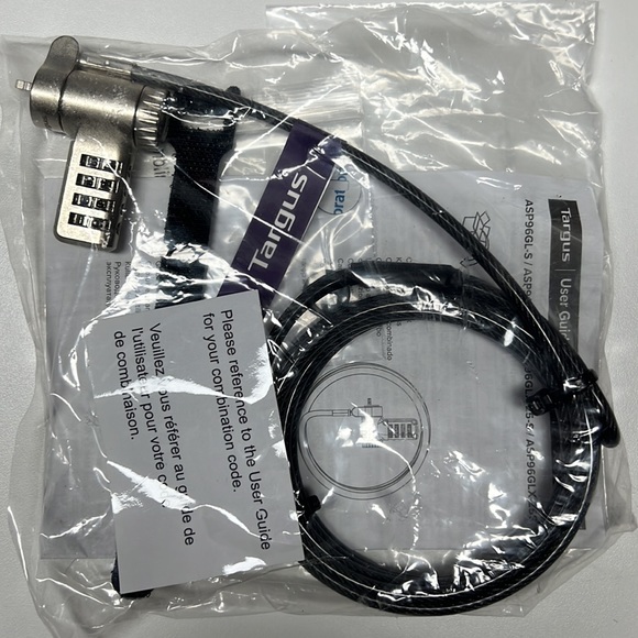 Targus DEFCON Ultimate Resettable Laptop Combination Lock - Picture 4 of 4